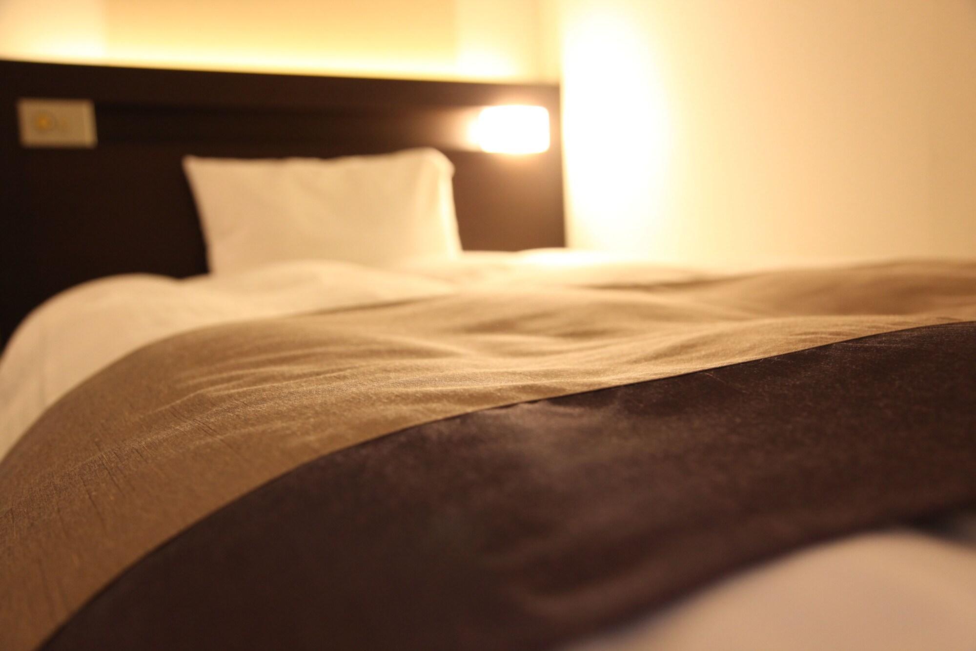 Urban Hotel Киото Экстерьер фото